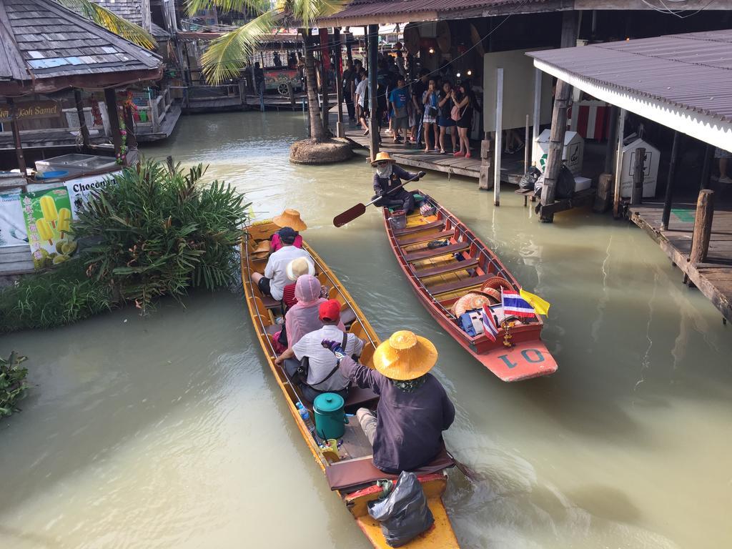 Big Orange Localstay At Siam Bangkok Esterno foto